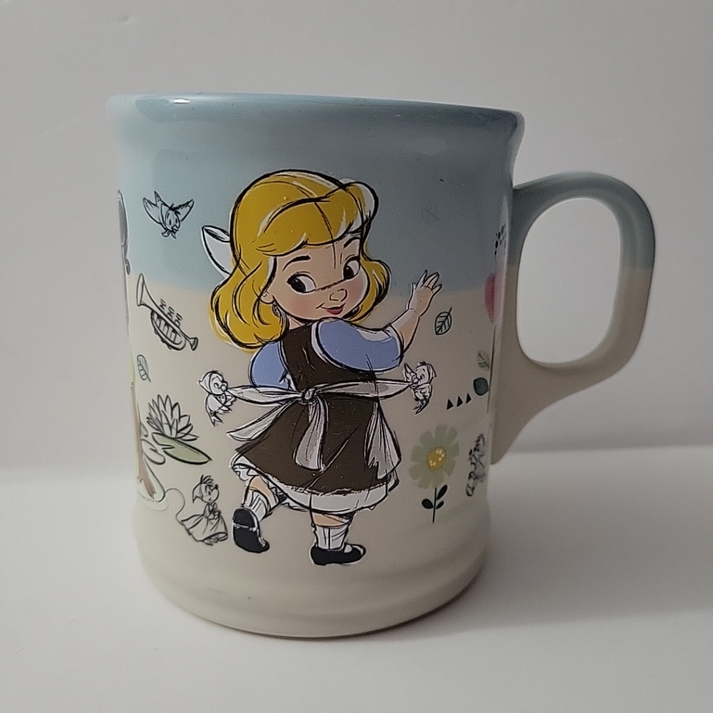NWT DISNEY Store MUG ANIMATORS COLLECTION BELLE - CINDERELLA - TIANA